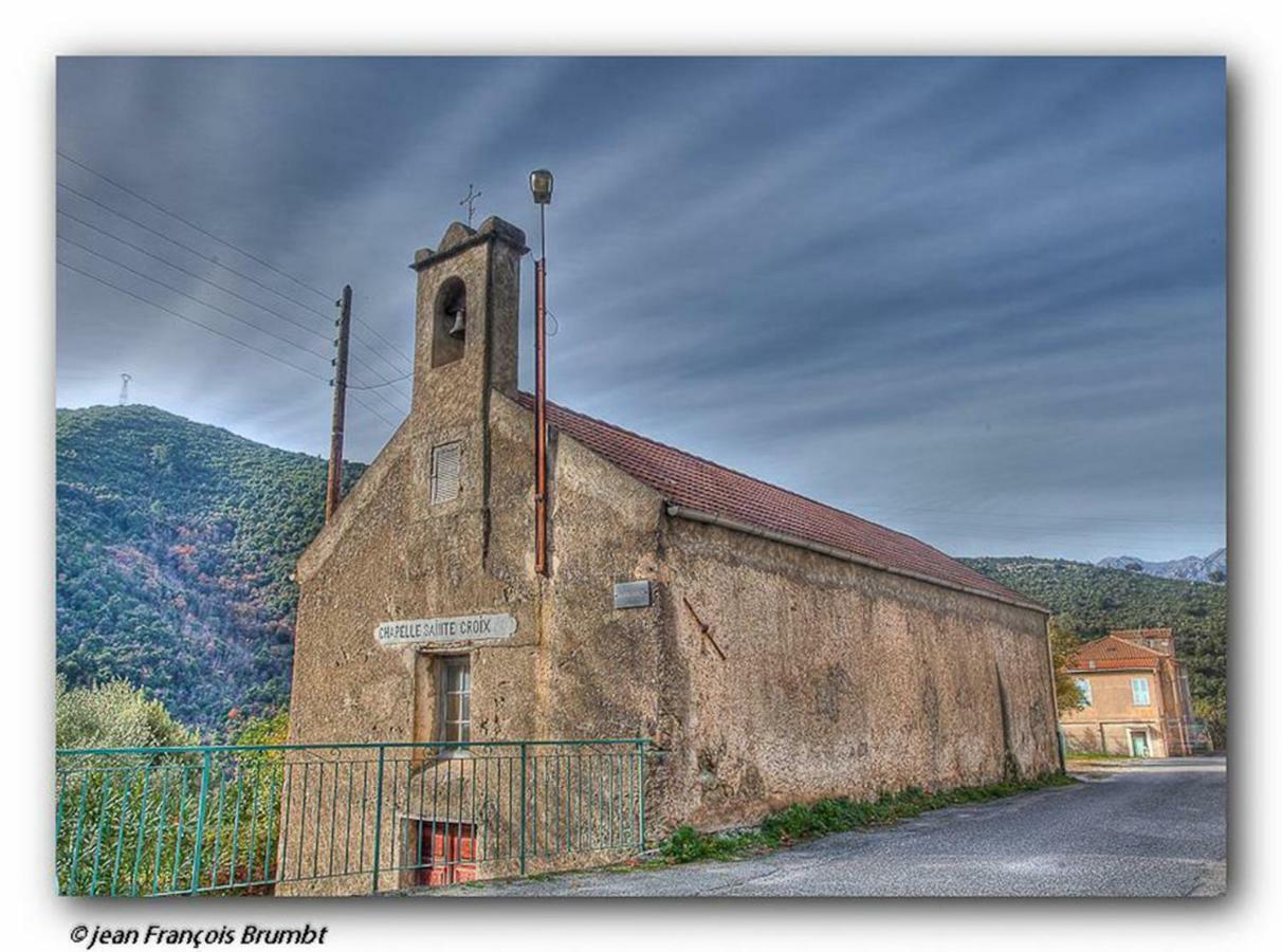 Charmant F2 Dans Joli Village Corse Omessa 외부 사진